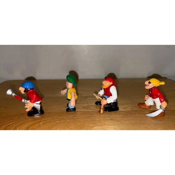 VTG 1994 Fisher Price Great Adventures Pirate Ship Action Figures Lot 4 Pirates - Picture 2 of 5